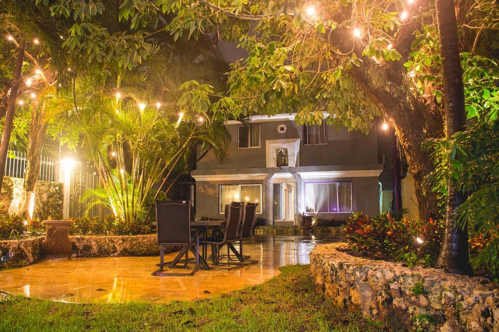 Casa de hóspedes Purple Lion